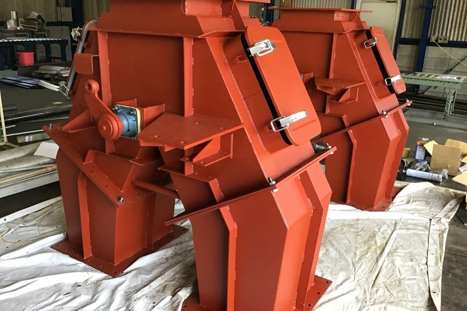 ダンパー製作 5基の画像